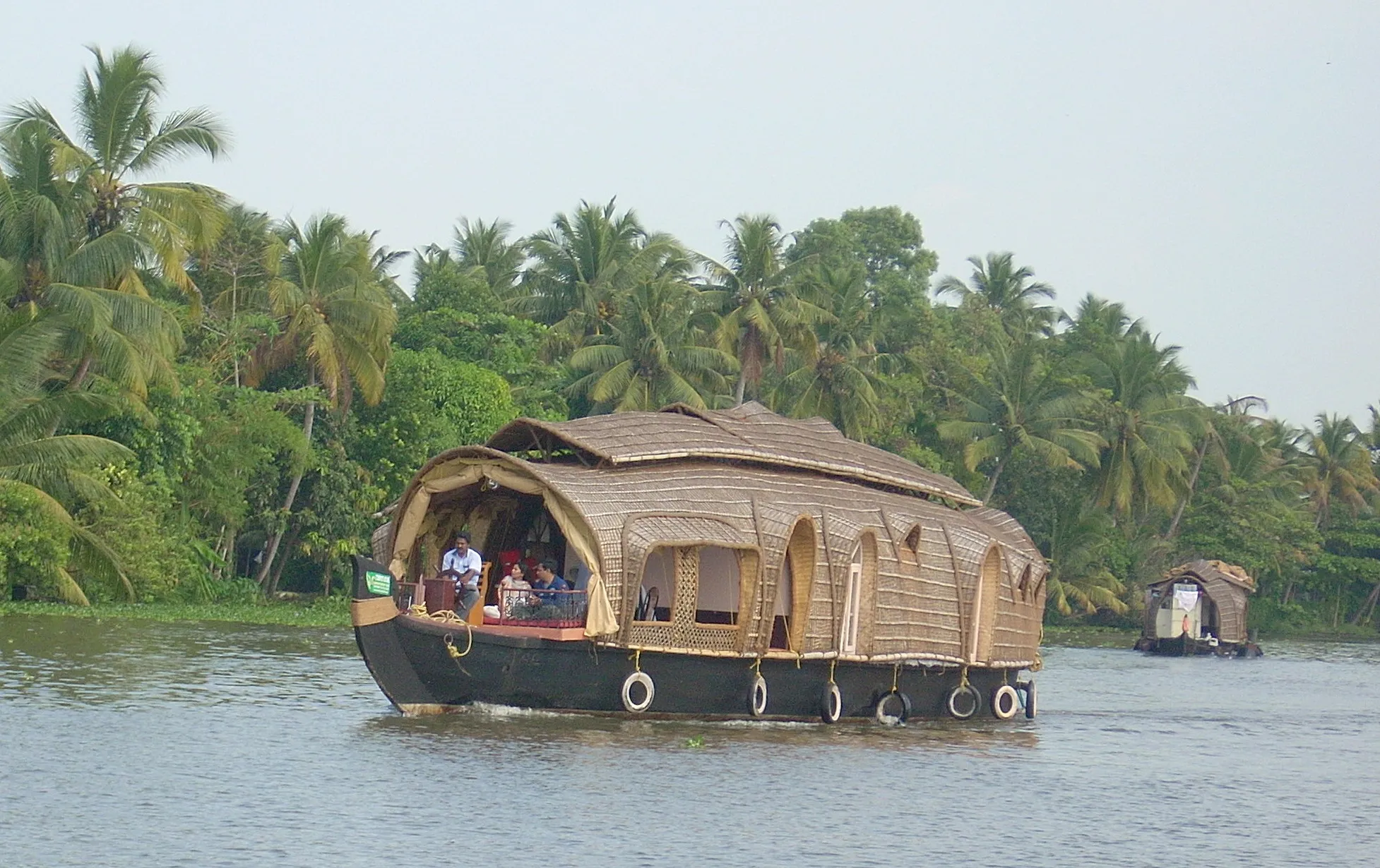 Alleppey, Varkala, Jatayu, Trivandrum Tour (Nissi502) — Alleppey, Varkala, Jatayu, Trivandrum