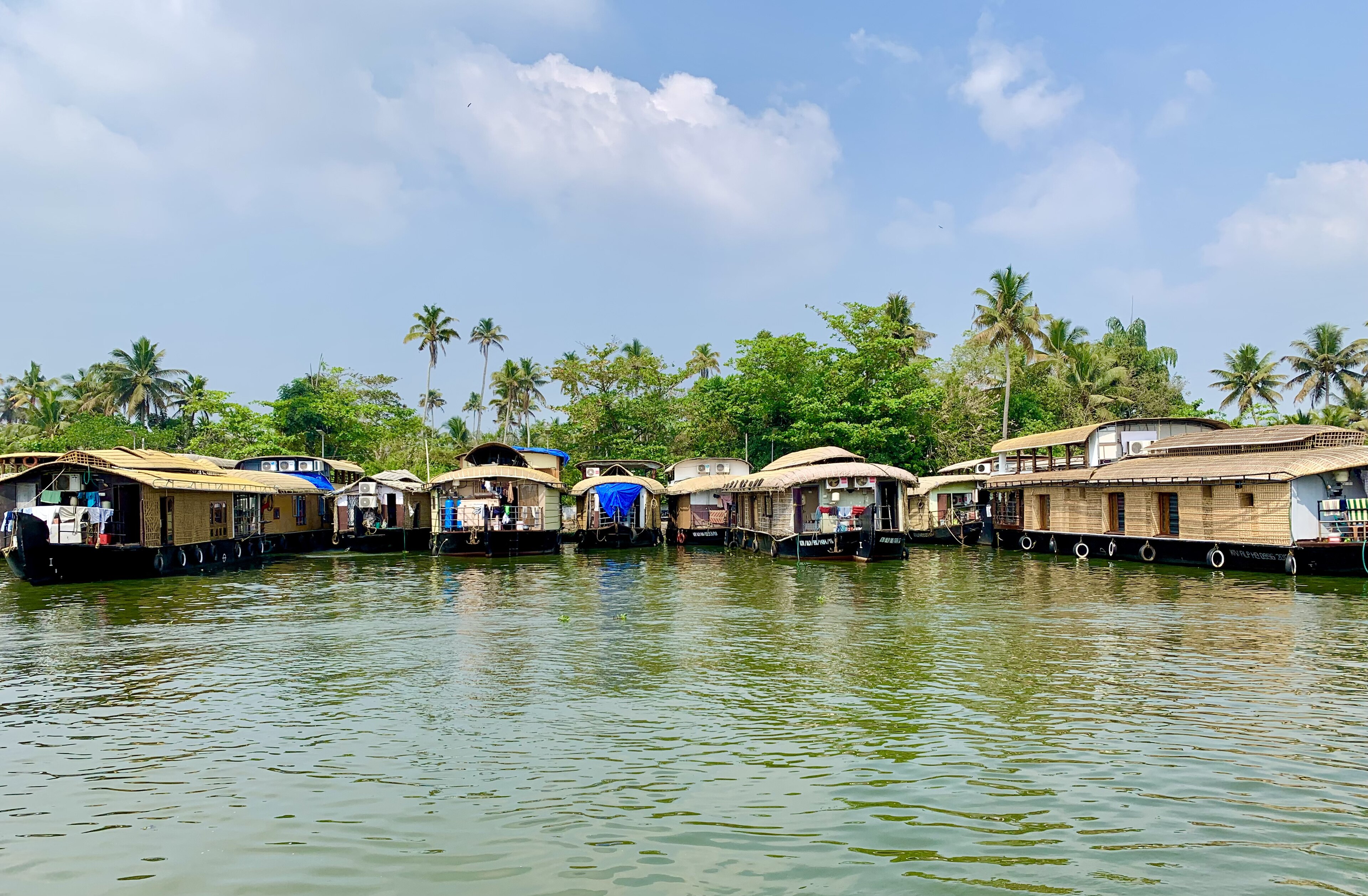 Kerala-style meal served onboard a houseboat